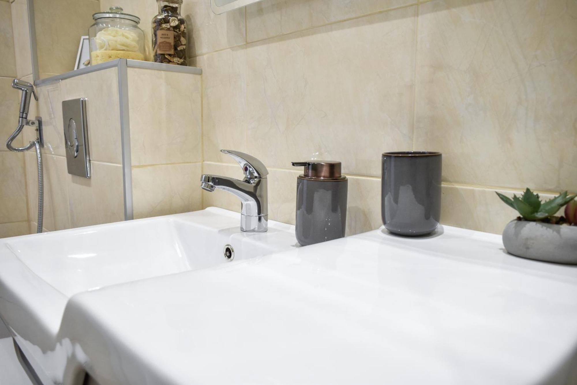 Duplex Condo Prime Location 2Bth 2 Studios Sofia Zewnętrze zdjęcie